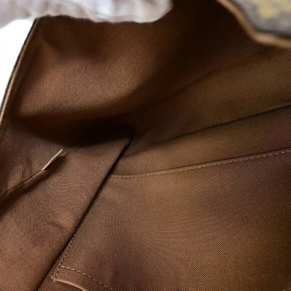 LOUIS VUITTON Messenger Bosphore PM Shoulder Bag Monogram Leather - Picture 16 of 16